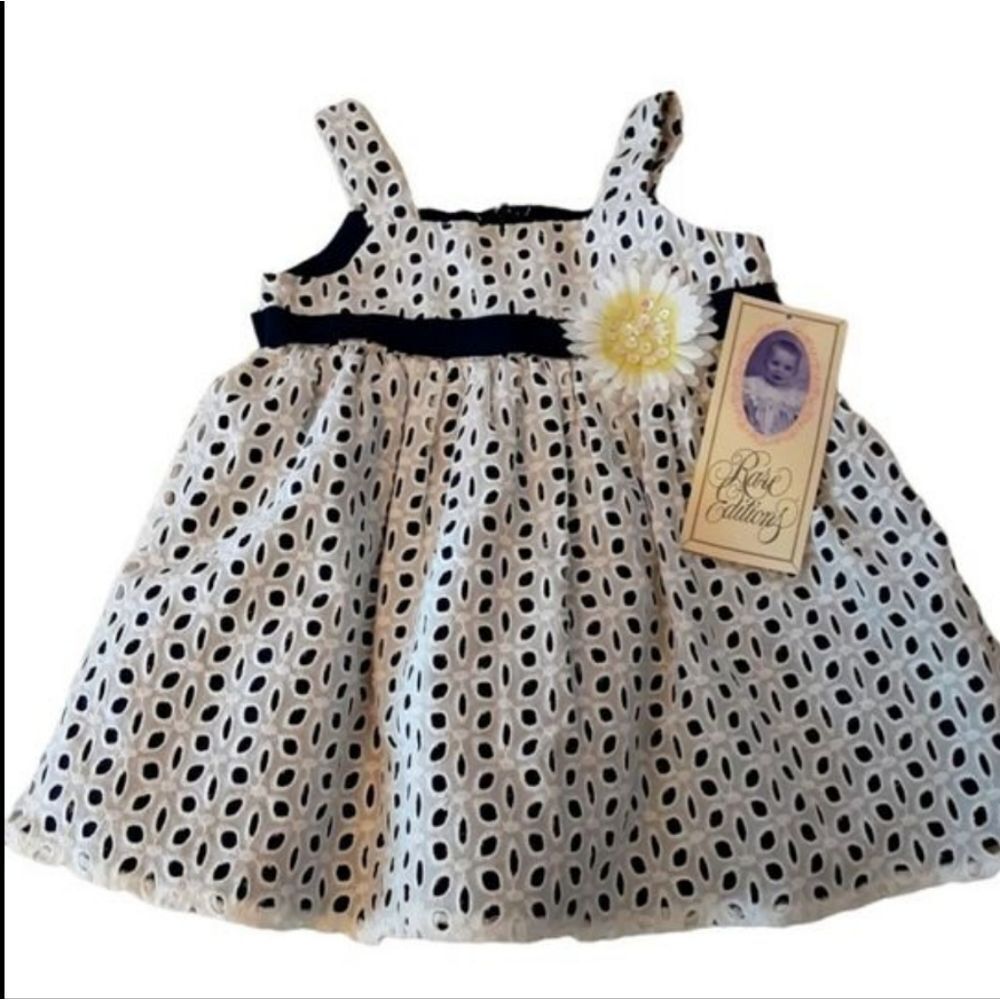 Rare Editions Dress White Eyelet Lace Navy Lining Daisy Detail Size 18‎ Months